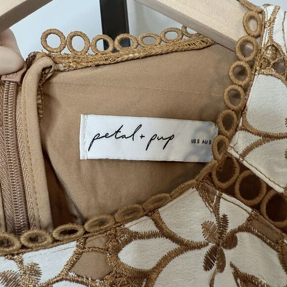 Petal & Pup Pierre Floral Long Sleeve Lace Midi Dress Size Small - Picture 9 of 9